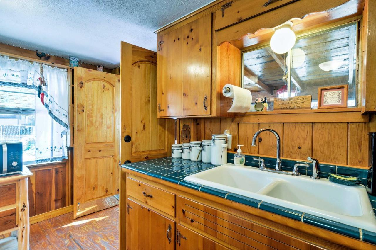 Cozy Cabin With Ac And Deck, 5 Mi To Downtown Prescott别墅 外观 照片